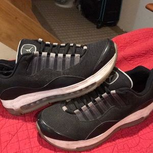 Jordan Sneakers size 10 low tops
